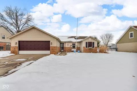 280 Christina Dr, Whiteland, IN 46184