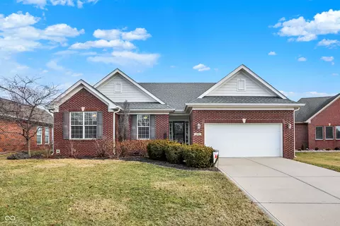 4343 Raintree Blvd, Greenwood, IN 46143