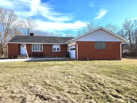 1683 W State Road 42, Mooresville, IN 46158