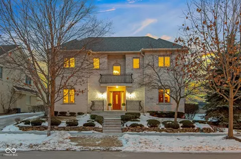6741 W Stonegate Dr, Zionsville, IN 46077
