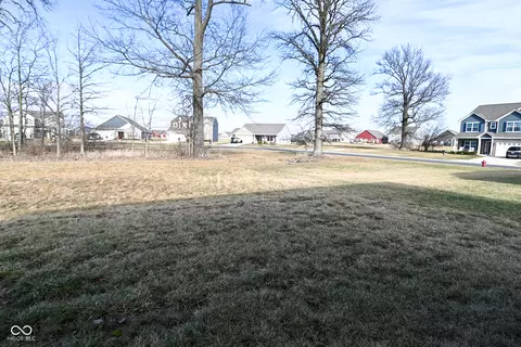 6802 Aster Dr, Pendleton, IN 46064 photo 43