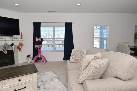 6802 Aster Dr, Pendleton, IN 46064 photo 12