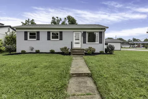 5201 N White Ln, Lawrence, IN 46226
