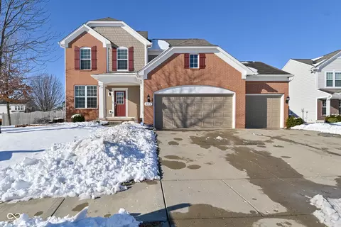676 Pigeon Dr, Brownsburg, IN 46112