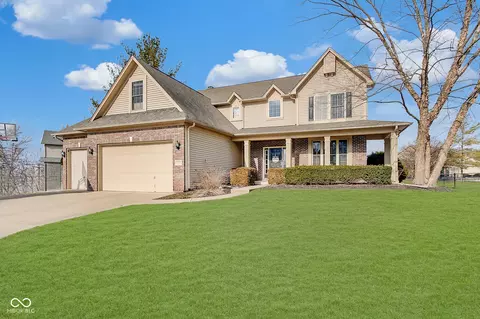 5230 Berkshire South Blvd, Greenwood, IN 46142