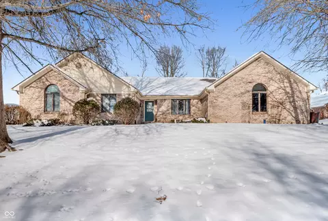 310 Vista Ct, Plainfield, IN 46168