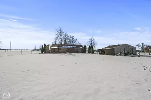 Exterior - 8796 W 800 S, Pendleton, IN 46064 photo 5 of 6
