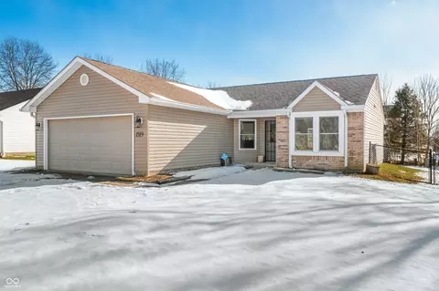 1519 Tulip Dr, Franklin, IN 46131