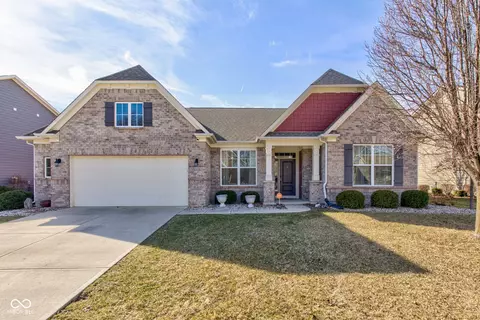 15759 Hargray Dr, Noblesville, IN 46062