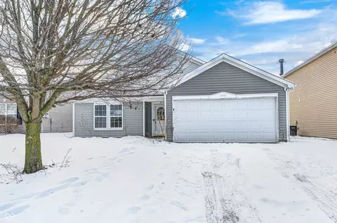 2997 W Longbranch Dr, Monrovia, IN 46157