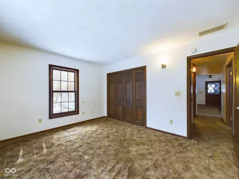 Bedroom - 2584 W Mercer Ln, Pendleton, IN 46064 photo 2 of 2