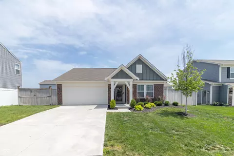 653 Springdale Ln, Greenfield, IN 46140