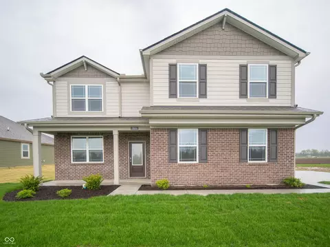 7824 Magnolia St, New Palestine, IN 46163