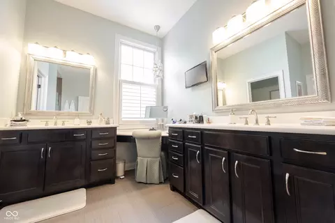 Bath - 15744 Bethpage Trl, Carmel, IN 46033 photo 1 of 6