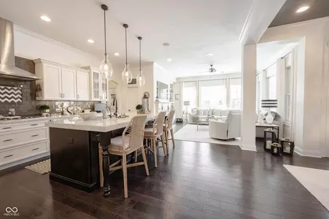 Kitchen - 15744 Bethpage Trl, Carmel, IN 46033 photo 7 of 8