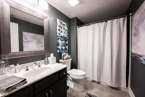 Bath - 15744 Bethpage Trl, Carmel, IN 46033 photo 6 of 6