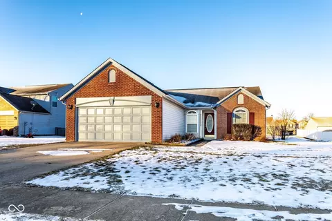 1292 Bearsden Cir, Avon, IN 46123