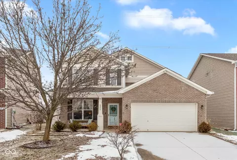 4324 Valley Trace Dr, Indianapolis, IN 46237