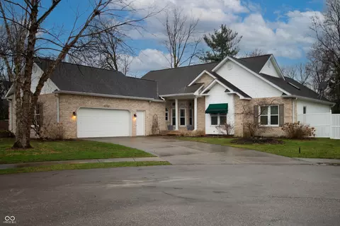 4232 Bunting Ln, Columbus, IN 47203