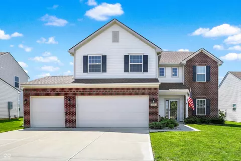 977 Capricorn Dr, Franklin, IN 46131