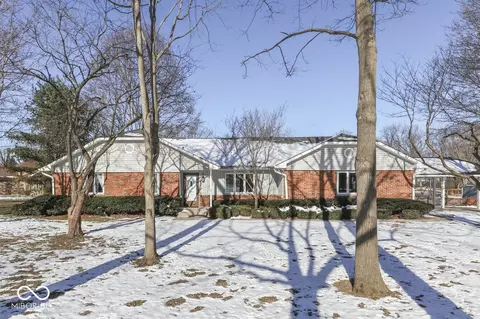 2054 Horizon Blvd, Greenwood, IN 46143