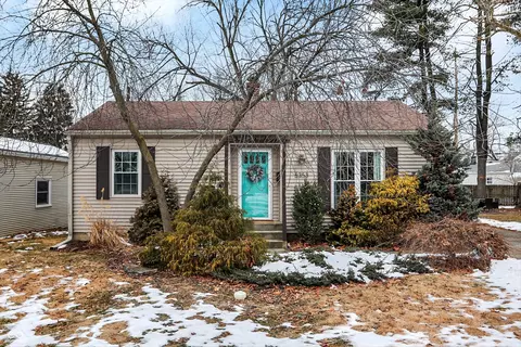 5353 Evanston Ct, Indianapolis, IN 46220