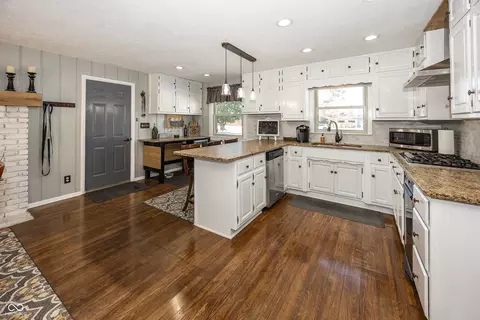 9 Wedding Ln, Plainfield, IN 46168 photo 10