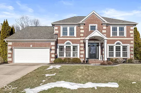 9929 Brightwater Dr, Fishers, IN 46038