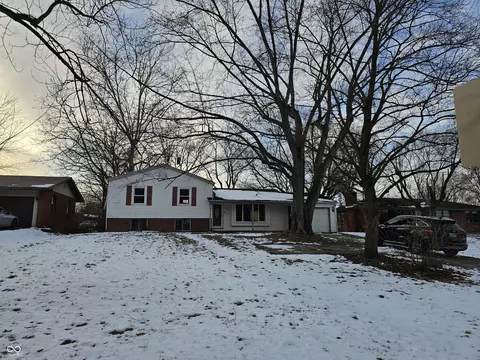 821 Shellbark Rd, Anderson, IN 46011