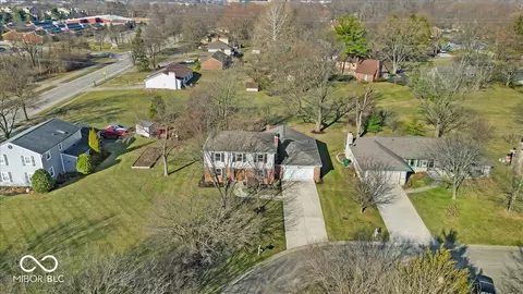9012 Colgate St, Indianapolis, IN 46268 photo 30