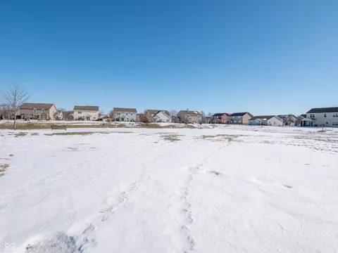Exterior - 5619 Beale St, Plainfield, IN 46168 photo 6 of 23