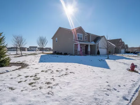 Exterior - 5619 Beale St, Plainfield, IN 46168 photo 17 of 23