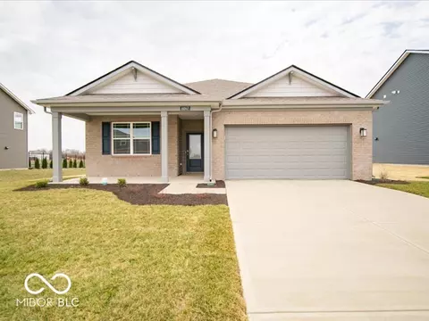 6047 Granby Dr, Whitestown, IN 46075