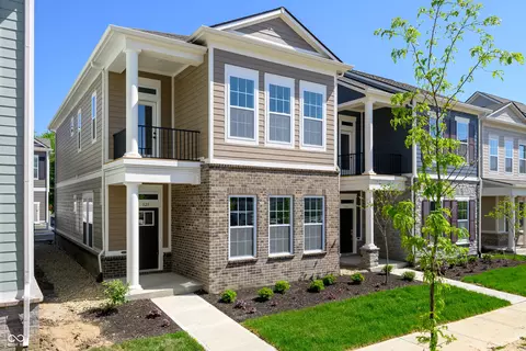 525 Gilder Dr, Carmel, IN 46032