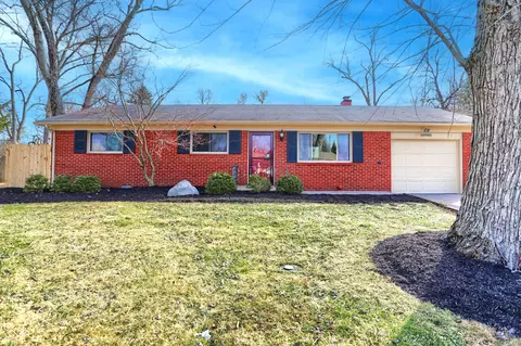 10905 College Place Dr, Indianapolis, IN 46280