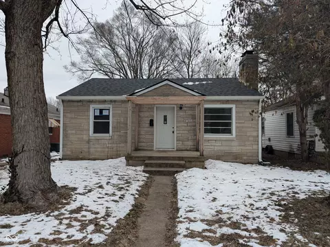 3721 Kinnear Ave, Indianapolis, IN 46218