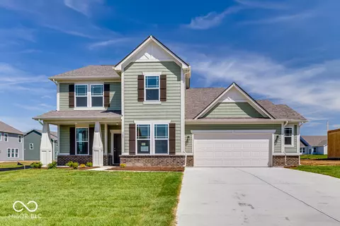 385 N Post Oak Dr, Mooresville, IN 46158
