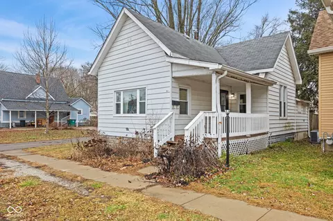 44 W Adams St, Franklin, IN 46131
