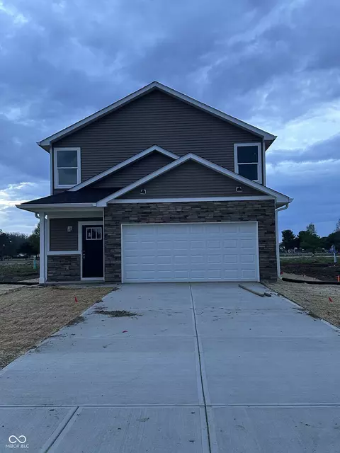 1440 Wigwam Ln, Martinsville, IN 46151