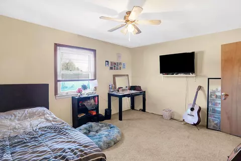 Bedroom - 6951 E Michigan Rd, Waldron, IN 46182 photo 5 of 8