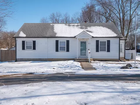 935 S Morgantown Rd, Greenwood, IN 46143