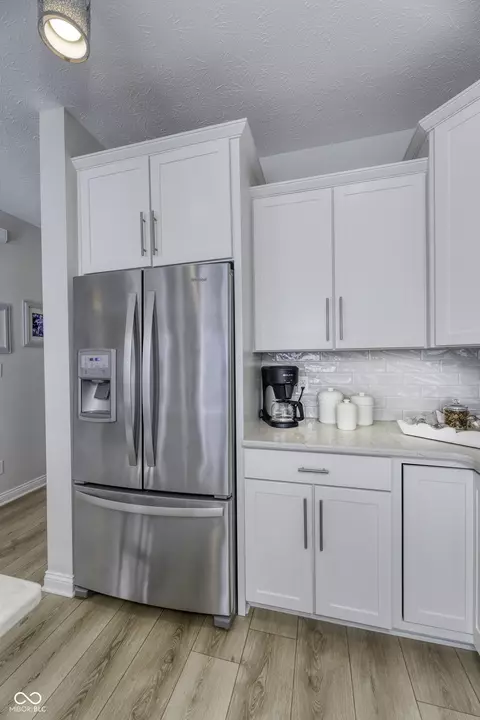 Kitchen - 13643 E 131st St #4B, Fishers, IN 46037 photo 9 of 11