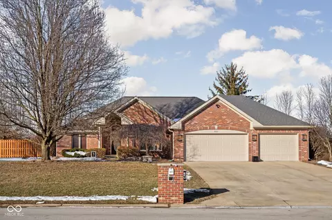 4050 Woodshire Pl, Clayton, IN 46118