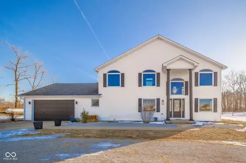 2500 S Kennard Rd, Shirley, IN 47384
