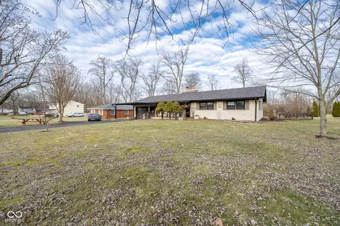 11614 Peacock Dr, Indianapolis, IN 46236