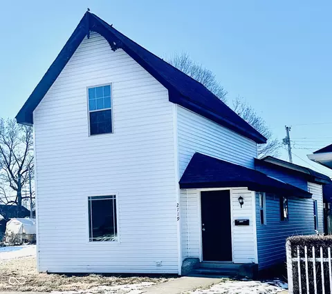 2119 Noble St, Anderson, IN 46016