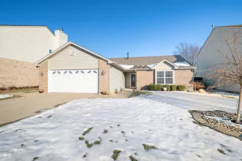 8043 Garden Ridge Rd, Indianapolis, IN 46237
