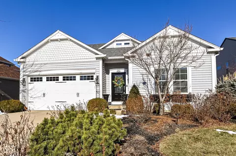 502 Elnora Ln, Westfield, IN 46074