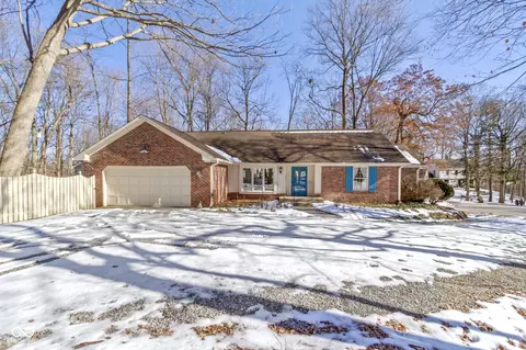 139 Maplecrest Dr, Carmel, IN 46033