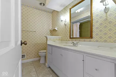 139 Maplecrest Dr, Carmel, IN 46033 photo 24